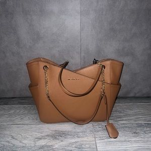 Michael Kors large Jet Set purse and Wallet combo